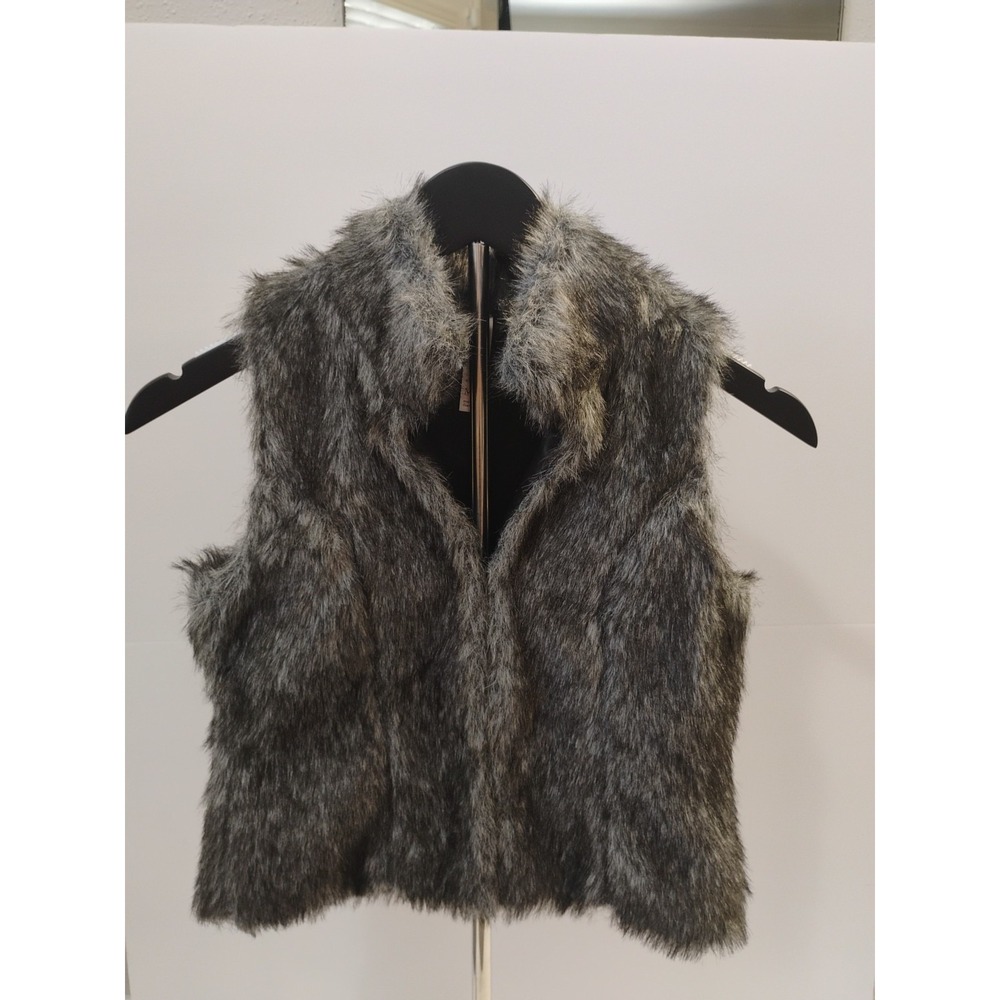 Cherokee Faux Fur Vest Hook And‎ Eye Closure Girls Sz M 7/8